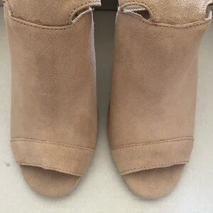 LUCCA LANE Women's Natural Seleste Open Toe Ankle Strap Heel Sandals BRAND NEW